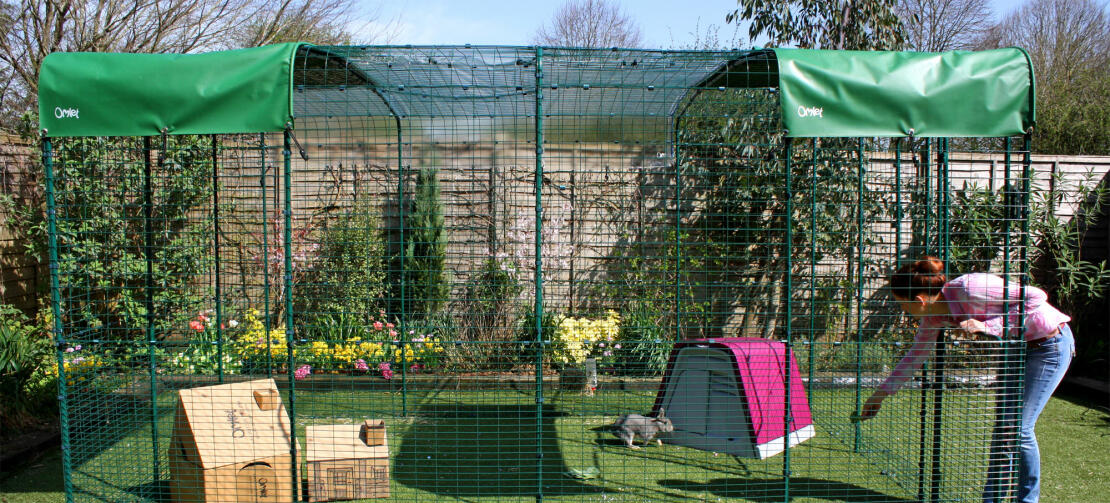 The Outdoor Rabbit Run is extendable, so you can make it as large and spacious a rabbit pen as you like! The hi-rise run is comfortably large enough for you to walk inside
