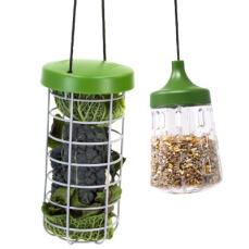 Caddi chicken treat holder and peck toy