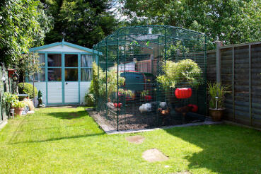 Keep chickens in style with the Omlet walk in run and chicken coop