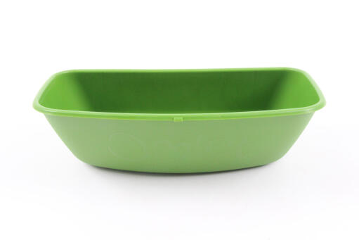 Drinking trough for Eglu Go in leaf green color