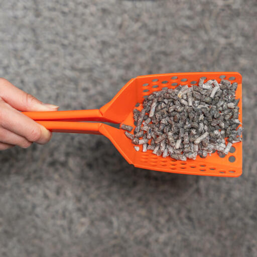 Omlet folding cat litter scoop