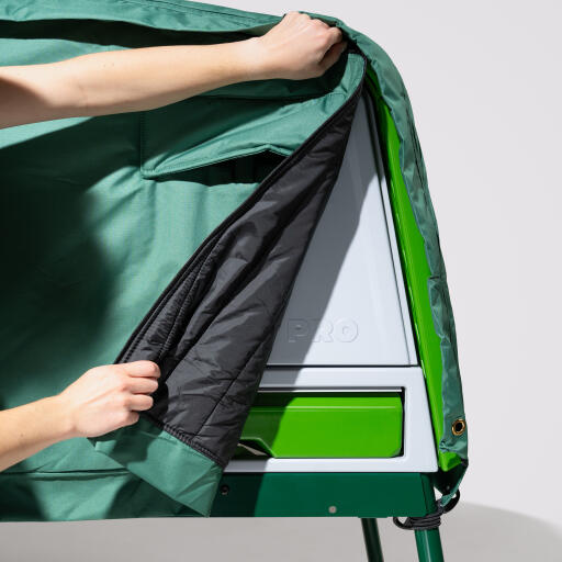 Extreme temperature jacket for Eglu pro large chicken coop