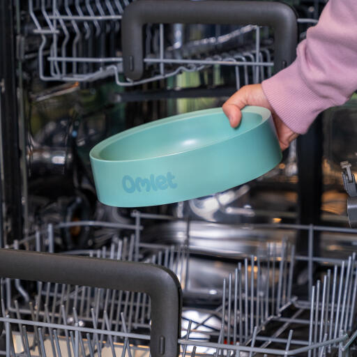 Close up of dishwasher safe Omlet dog bowl
