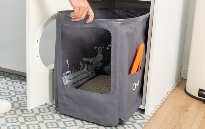 Minimize your cat's litter tracking with a litter box mat. - Modkat