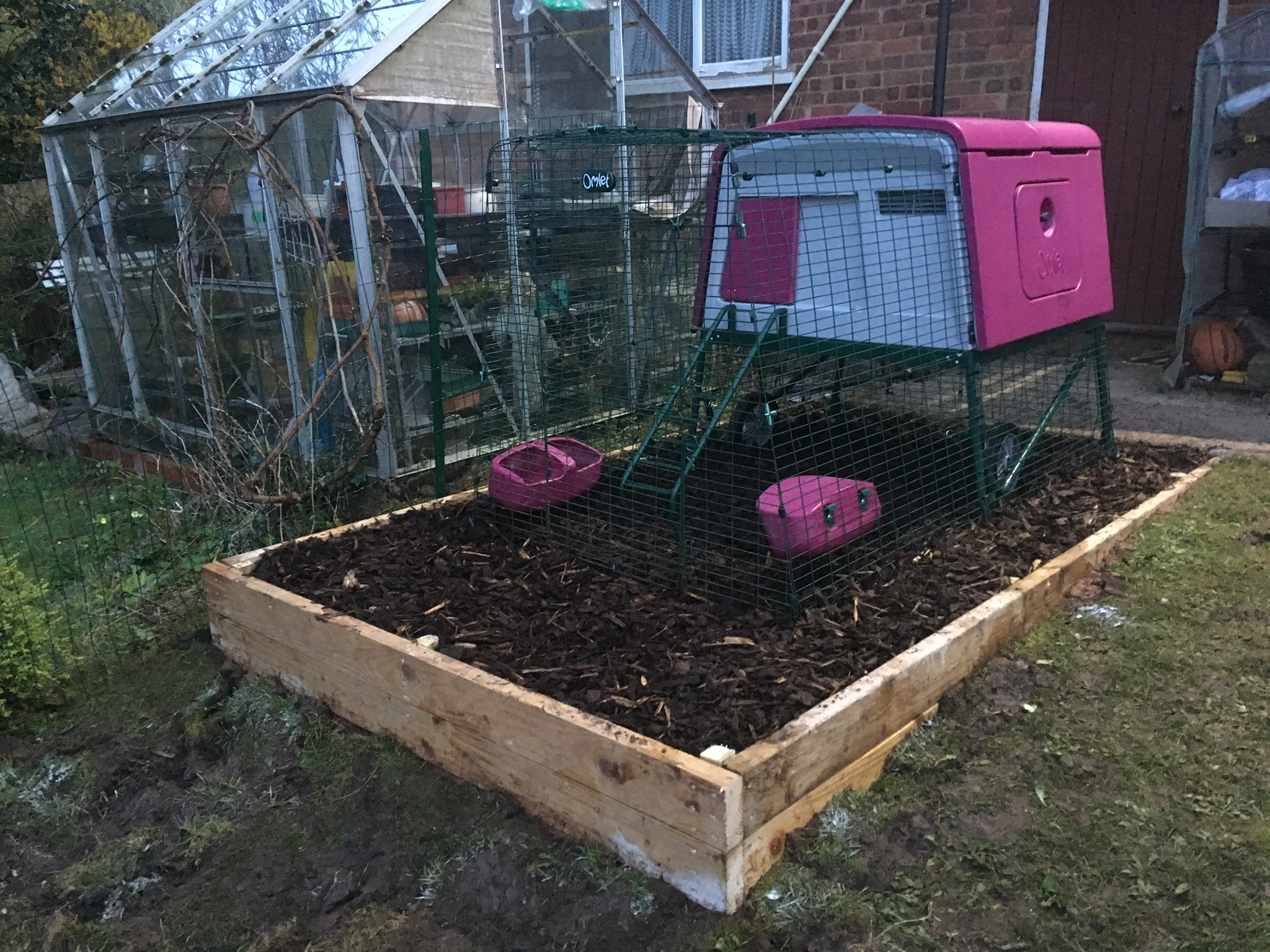 Large Chicken Coop Eglu Cube
